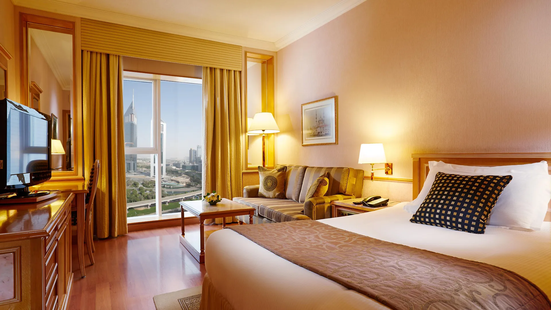 Millennium Plaza Downtown, Dubai Hotel