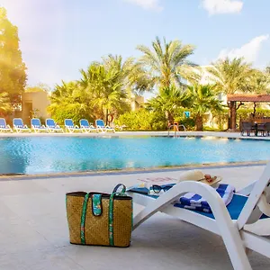 4* Hotel apartamentowy Bm Acacia And